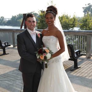 Meet your Posher, Adrianne